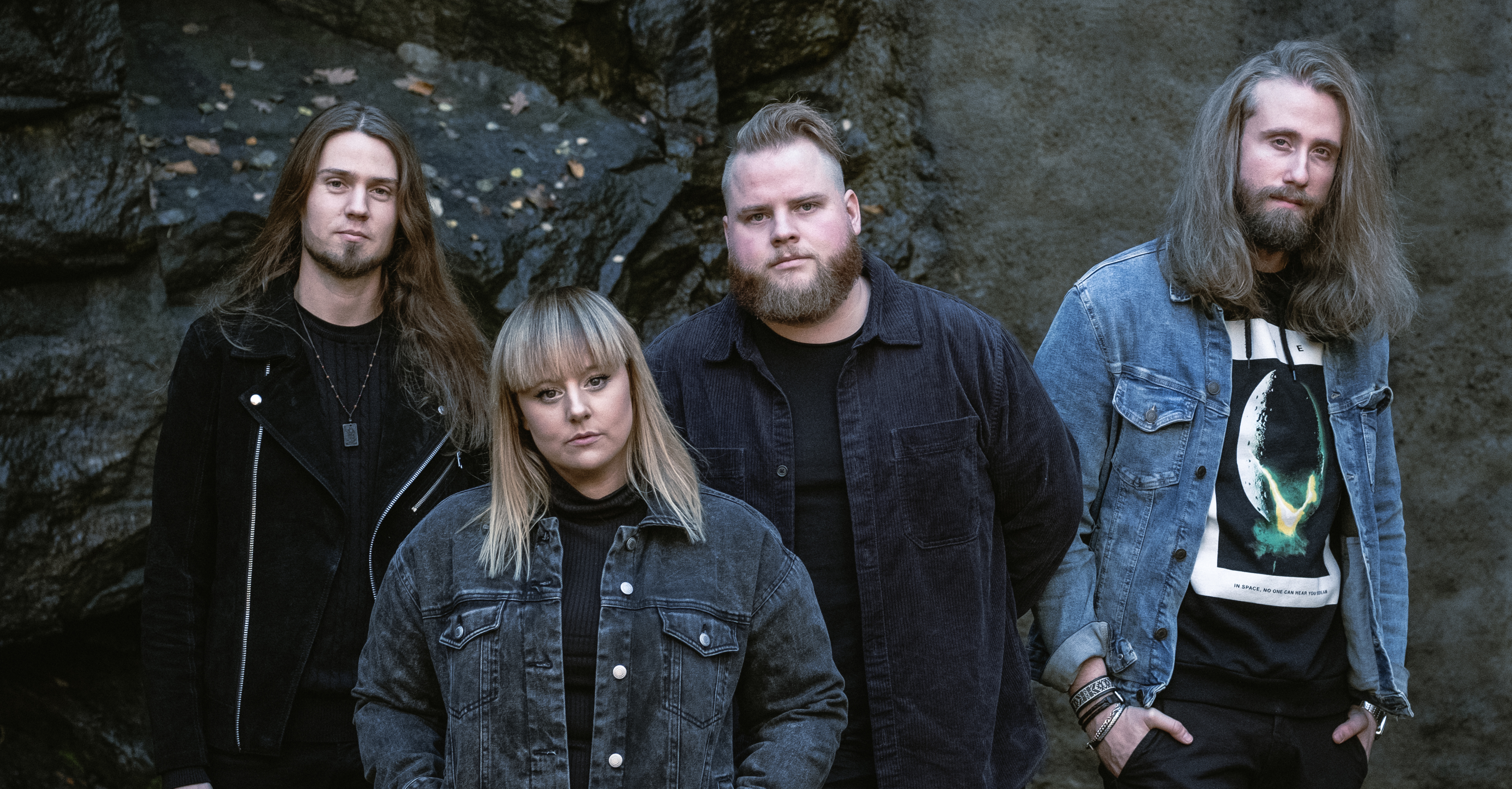 Bild p&aring; rockbandet Dahlia